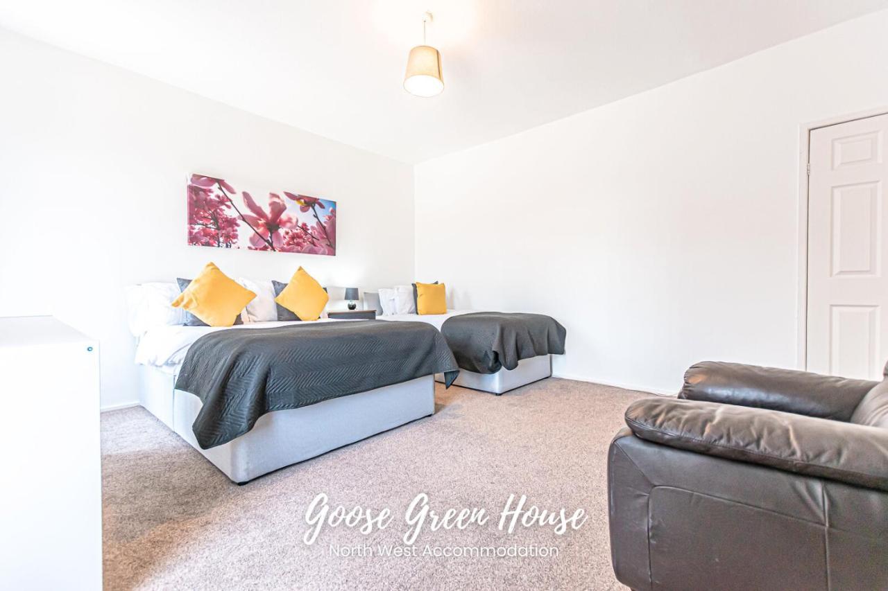Modern 3Br House In Ince Ideal For Contractors & Long Stays 위건 외부 사진
